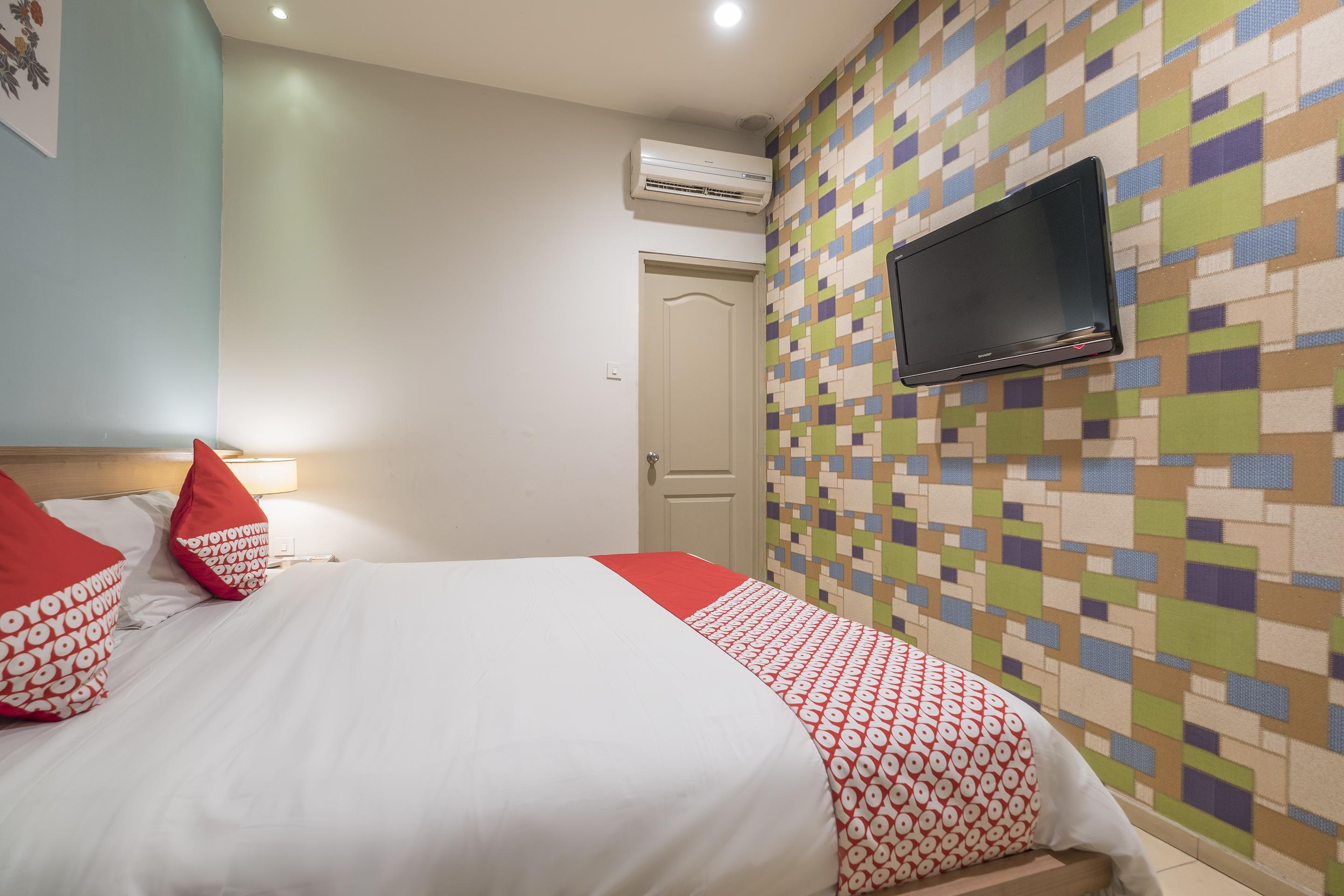 Aswin Hotel And Spa Makassar Exterior photo